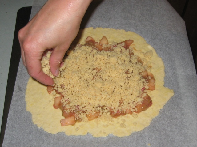 Adding Streusel Topping